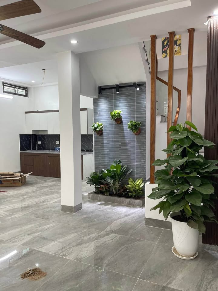 Nhà 3 tầng Lộc Vượng, 48m² giá 2.45 tỷ - Nhà cực thoáng, ngõ rộng!