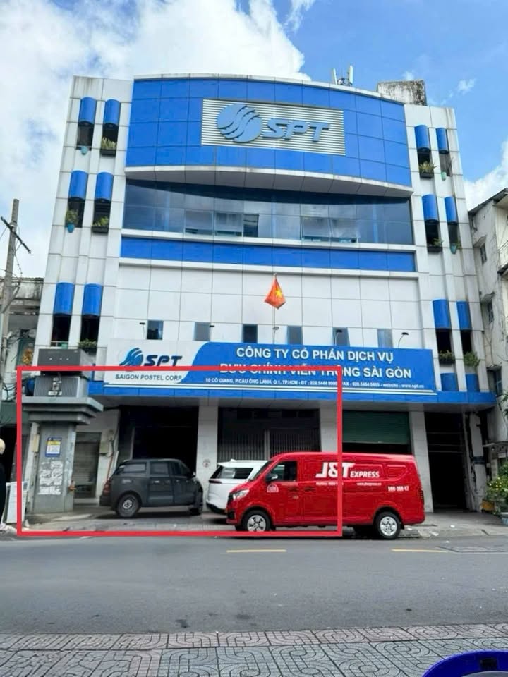 Cho thuê FrontHouse mặt tiền Cô Giang, quận 1, 407m² giá chỉ 200 triệu/tháng - Kinh doanh tự do!