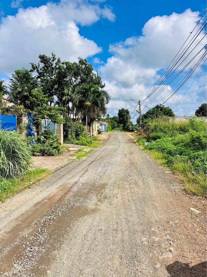 Lô đất hẻm 14 Nguyễn Thị Định 200m² giá 2.85 tỷ - Cơ hội đầu tư tiềm năng!