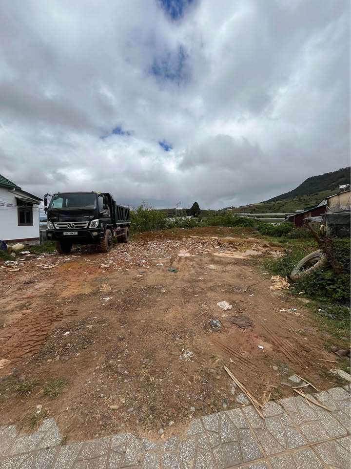 Đất mặt tiền Đường Duy Tân, Đà Lạt 150m² - Giá chỉ 150 triệu, thương lượng ngay!