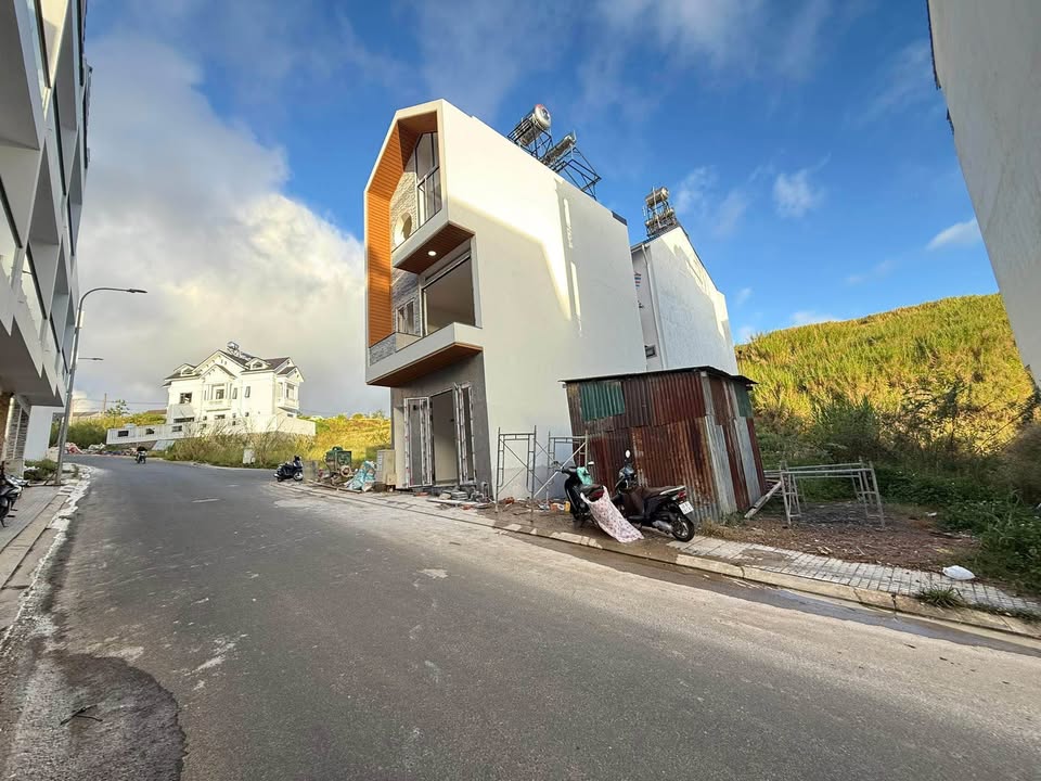 Đất KQH An Sơn, P4, Đà Lạt 50m² giá 4.7 tỷ - Sổ đỏ chính chủ, xây dựng ngay!