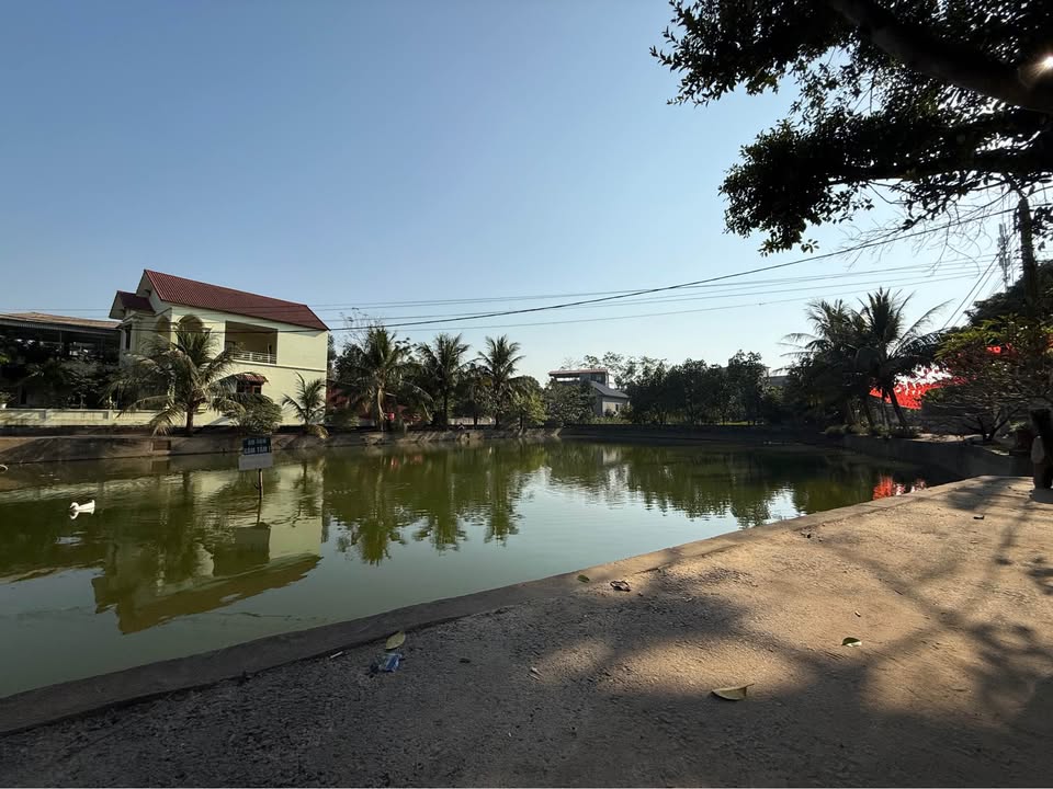 Nhà 3 tầng tại Bình Yên, Thạch Thất, 100m² - Chính chủ bán gấp, giá thỏa thuận!