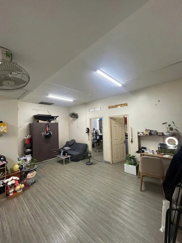 Căn hộ 109 Nguyễn Biểu, Quận 5, 54m² giá 3.43 tỷ - View thoáng, sẵn hợp đồng thuê!