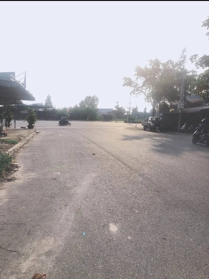 Mặt tiền kinh doanh Nguyễn Văn Linh Phan Thiết 102m² giá 4.2 tỷ - Cơ hội đầu tư đắc địa!