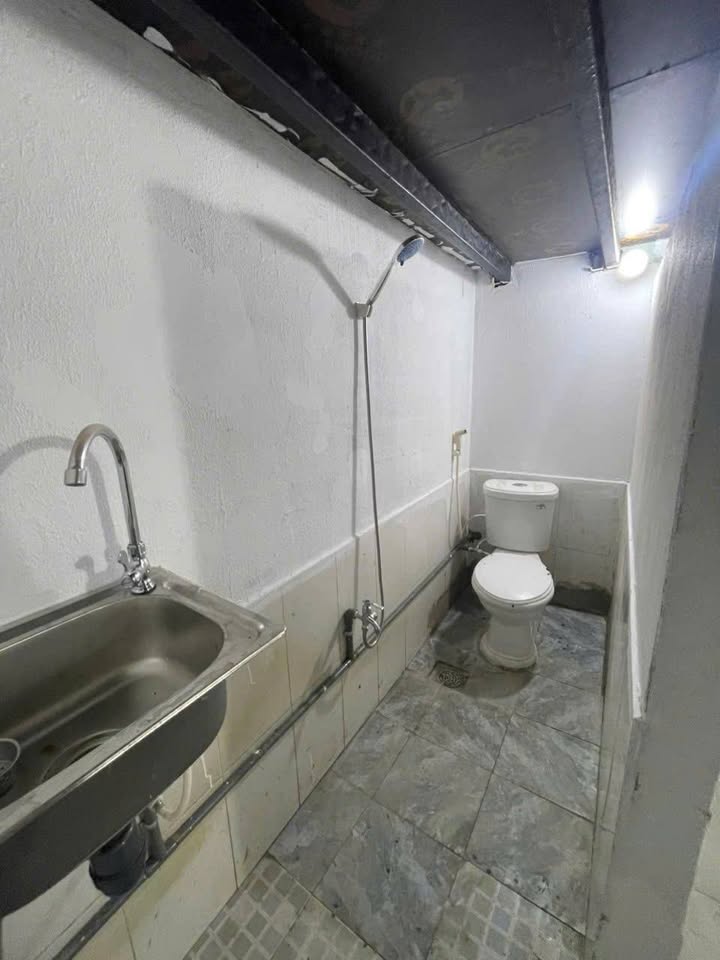 Phòng trọ Bình Trị Đông B, Quận Bình Tân 20m² giá 1.9 triệu - An ninh tốt, gác cao!