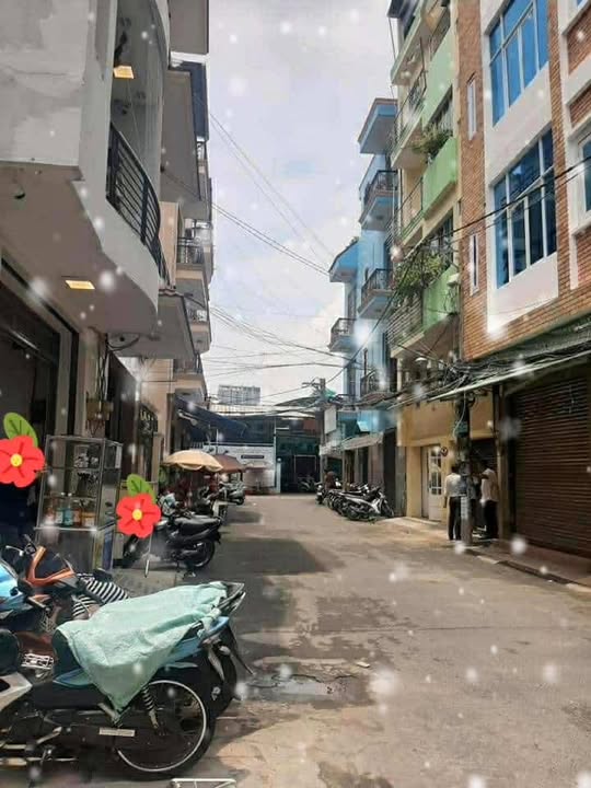 FrontHouse Quận 10 - Bán gấp 170m² giá 36 tỷ - Vị trí đắc địa ngay chợ thuốc