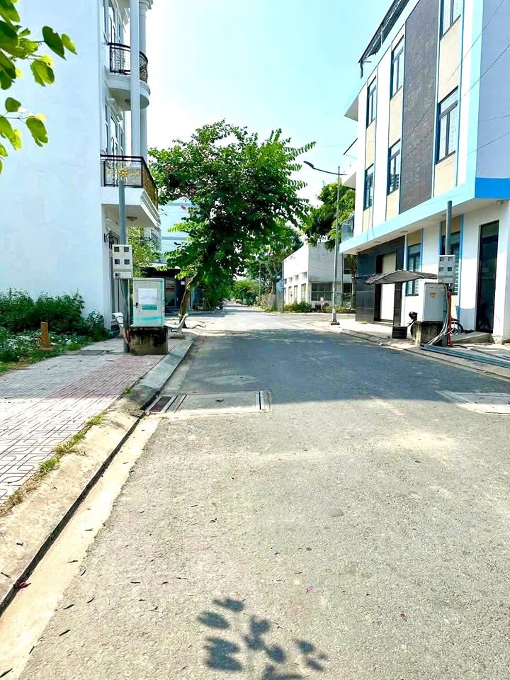 Đất nền mặt tiền nhựa khu tái định cư Phường 3, Mỹ Tho 69m² giá 2.48 tỷ - Bán gấp!