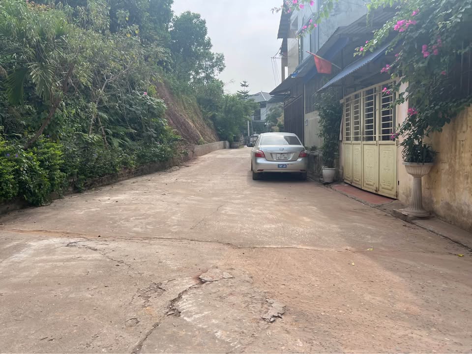 Đất thổ cư Quang Trung Thái Nguyên 97m² giá 2 tỷ - Đường rộng, giao thông thuận tiện!