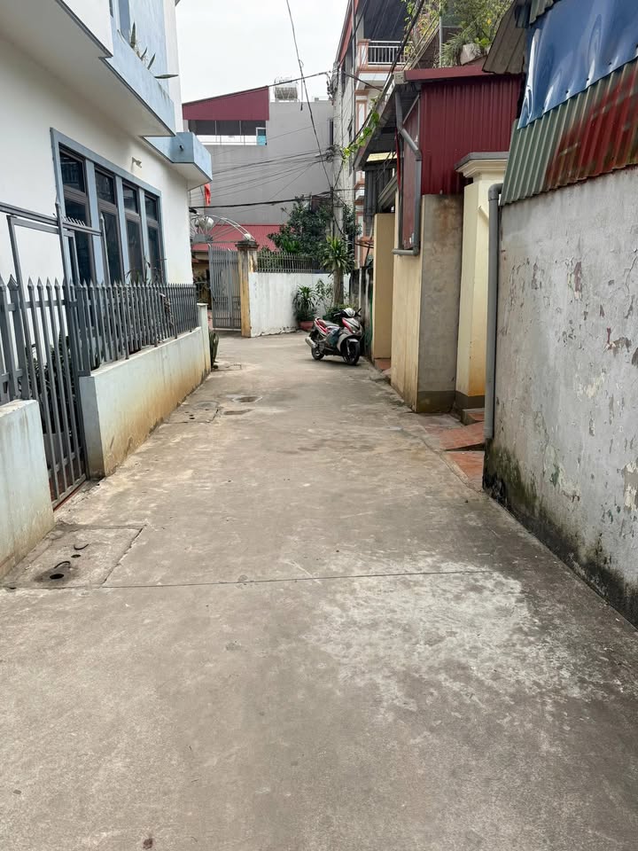 Đất thổ cư xã Quất Động 140.1m² giá thỏa thuận - Sổ đỏ vuông vắn, giao thông thuận tiện!