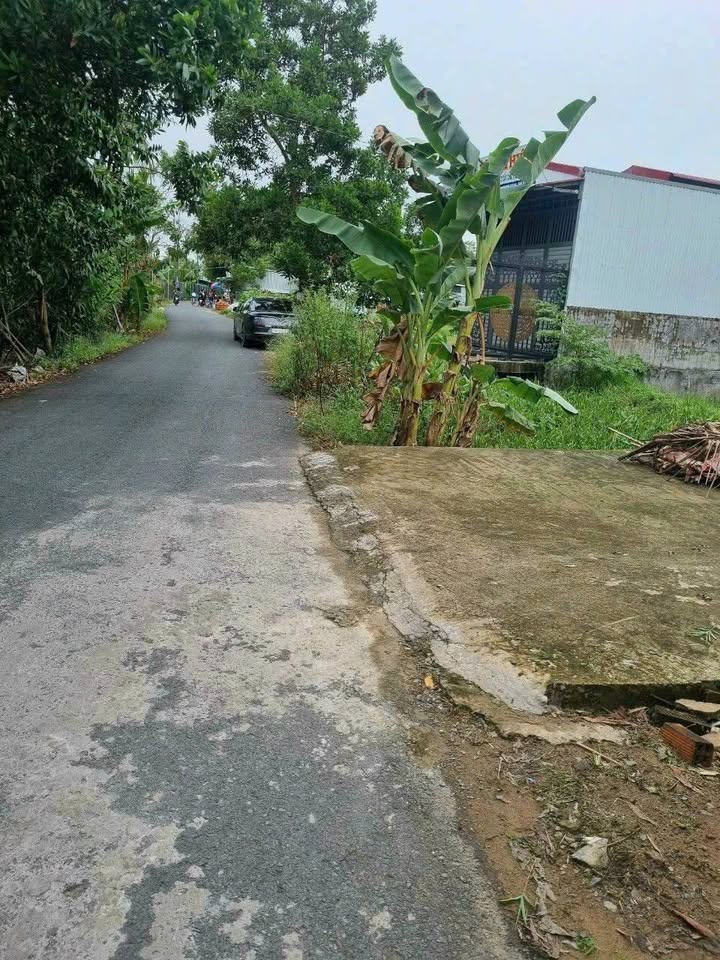 Đất nền mặt tiền đường Nguyễn Viết Xuân 4063m² giá chỉ 12 tỷ - Cơ hội đầu tư hấp dẫn!