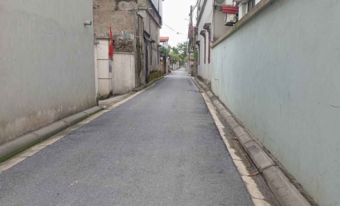 Đất thổ cư tại Đông Anh 100m² giá 60 tỷ - Địa điểm lý tưởng cho mái ấm gia đình!