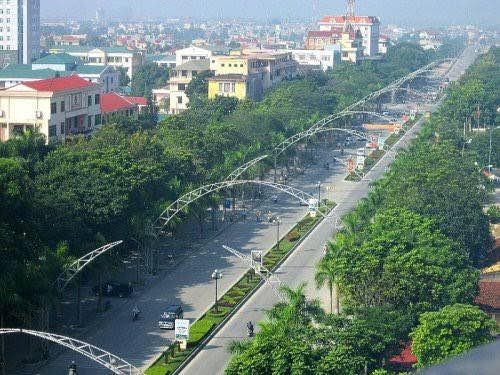 Cho thuê nhà mặt tiền Đại lộ Lê Lợi, TP Thanh Hóa 5.5 tầng giá 110 triệu - Phù hợp kinh doanh dịch vụ!