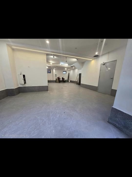 Căn hộ 7 tầng Nguyễn Ngọc Vũ 92m² giá 27.2 tỷ - Dòng tiền ổn định 85 triệu/tháng!