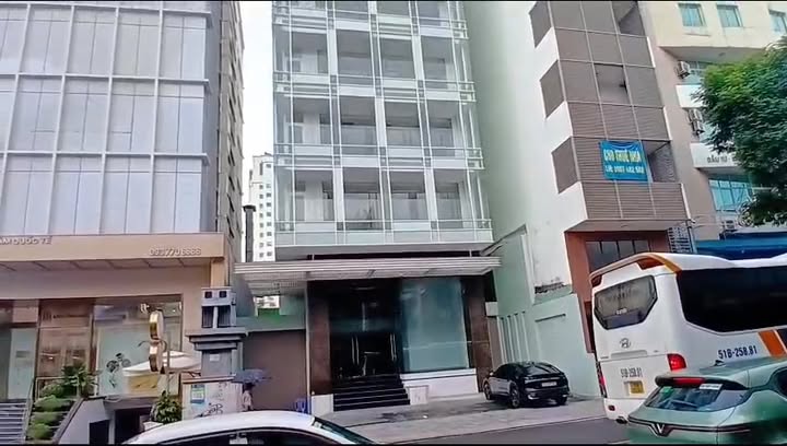 Tòa nhà FrontHouse 22 Nguyễn Bỉnh Khiêm, Quận 1 - Cơ hội đầu tư hiếm có!