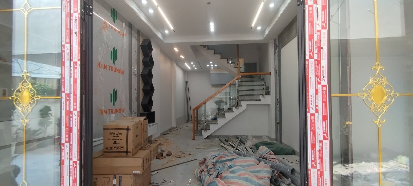 Nhà 3 tầng Thiên Lôi 50m² giá 4 tỷ - Ô tô đỗ cửa, gần AEON