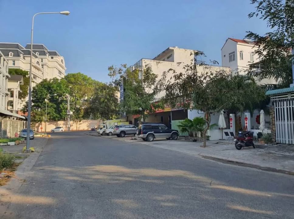 Đất nền KDC Chánh Nghĩa Thủ Dầu Một 100m² giá 6 tỷ - Sổ hồng chính chủ, thuận tiện xây dựng!