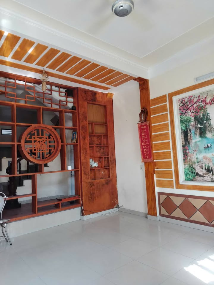 Nhà 3 tầng Trần Hưng Đạo, Thái Bình 65m² giá 3 tỷ - Bán gấp cho nhà đầu tư!