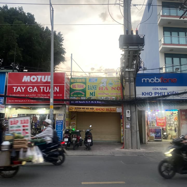 Bán nhà mặt tiền đường Nguyễn Xí, Bình Thạnh 148m² giá 26 tỷ - Vị trí đắc địa