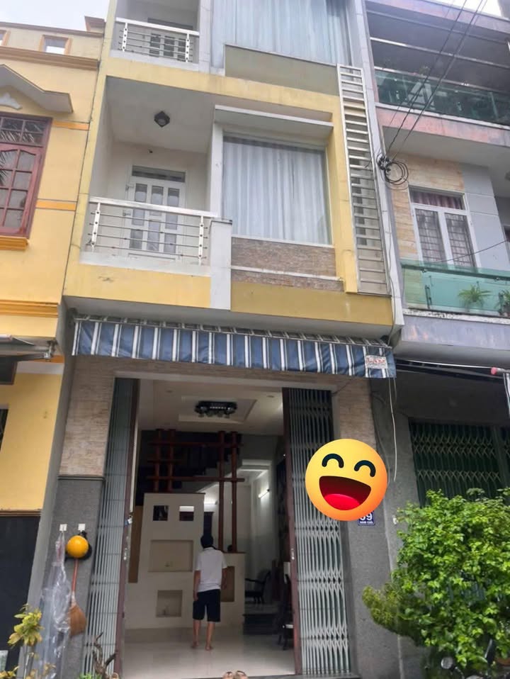 Nhà 3 tầng mặt tiền đường Nam Cao, 40m² giá 3.5 tỷ - View công viên thoáng mát