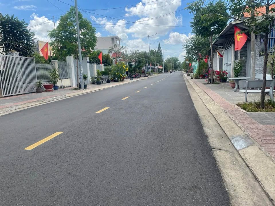 Biệt thự mặt tiền Trần Quang Diệu, Bà Rịa 220.9m² - Giá thỏa thuận, đầu tư lý tưởng!