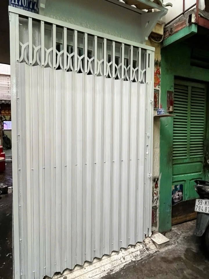 Nhà chính chủ quận 11, hẻm 1170/3/2, diện tích 15m², giá 2.05 tỷ - Thương lượng ngay!