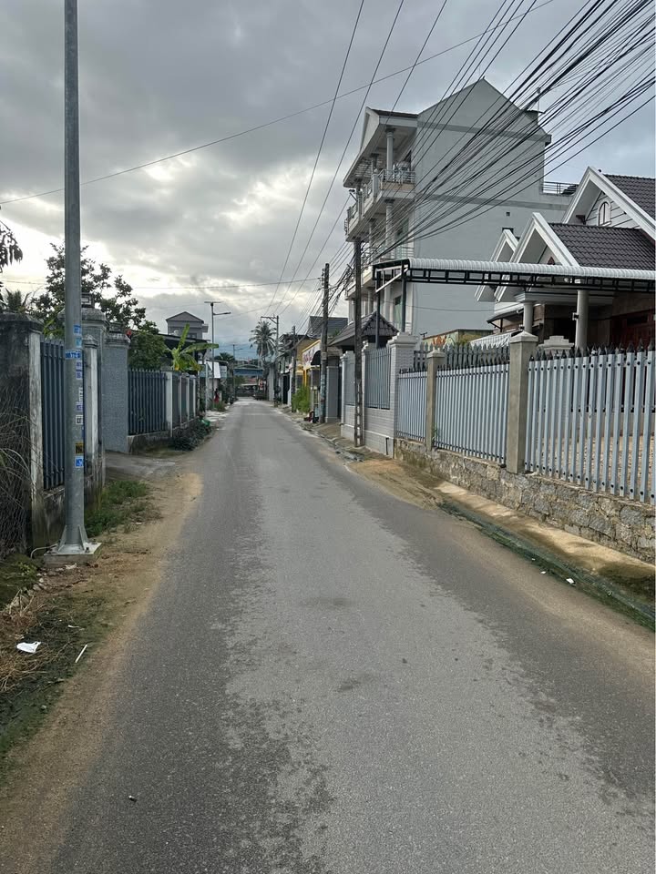 Bán đất mặt tiền đường Dầu Sơn, xã Suối Tân, 240m² giá 1.927 tỷ - Giá rẻ hơn thị trường!