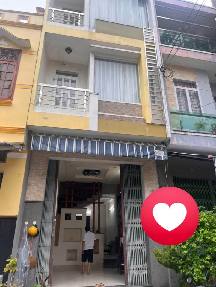 Nhà mặt tiền Ghềnh Ráng Quy Nhơn 40m² giá 3.5 tỷ - Cơ hội đầu tư tuyệt vời!