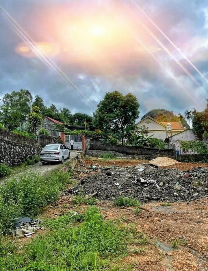 Đất Khe Cá Hà Phong 74m² giá 700 triệu - Đường ô tô vào tận nơi!