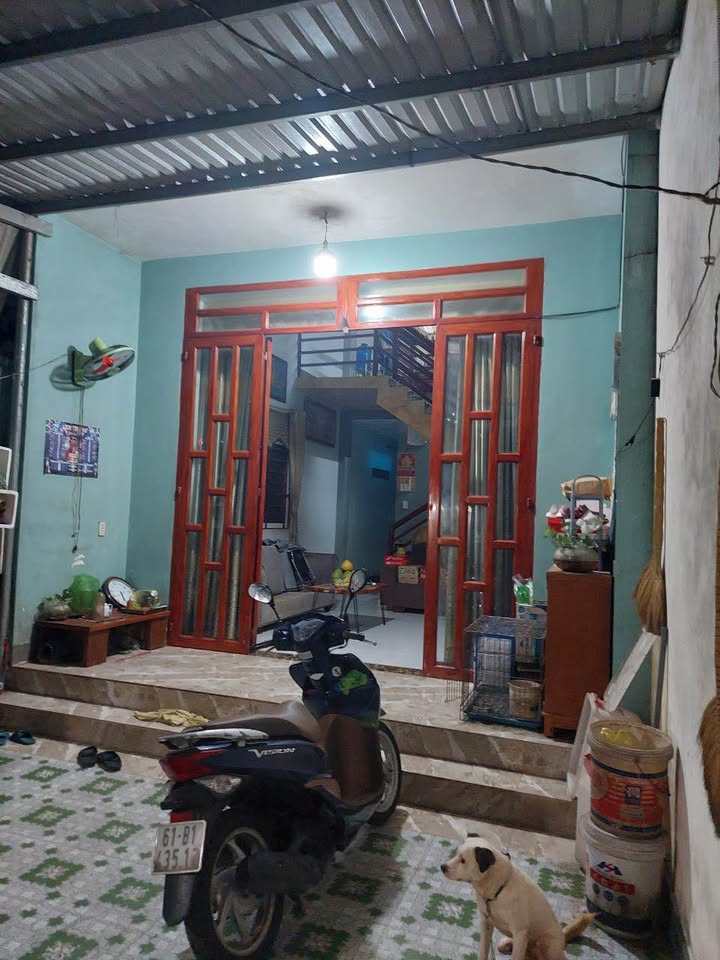 Nhà 1 Trệt 1 Lửng Phú Hoà, Thủ Dầu Một 138m² - Giá 2.1 Tỷ TL!