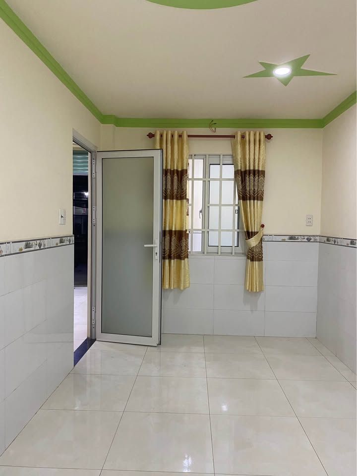 Nhà mặt tiền Đường Thủ Khoa Huân, Thuận An, 95m² giá 2.7 tỷ - Chính chủ bán gấp!