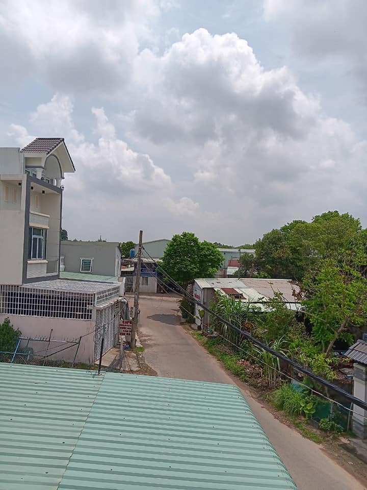 Nhà mặt tiền DX102 Hiệp An 73m² giá 2.6 tỷ - Vị trí trung tâm, giao thông thuận lợi!