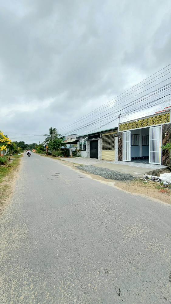 Nhà mặt tiền Bưu Điện Bàu Năng, Tây Ninh 150m² giá 1.85 tỷ - Thiết kế hiện đại, sẵn sàng ở ngay!