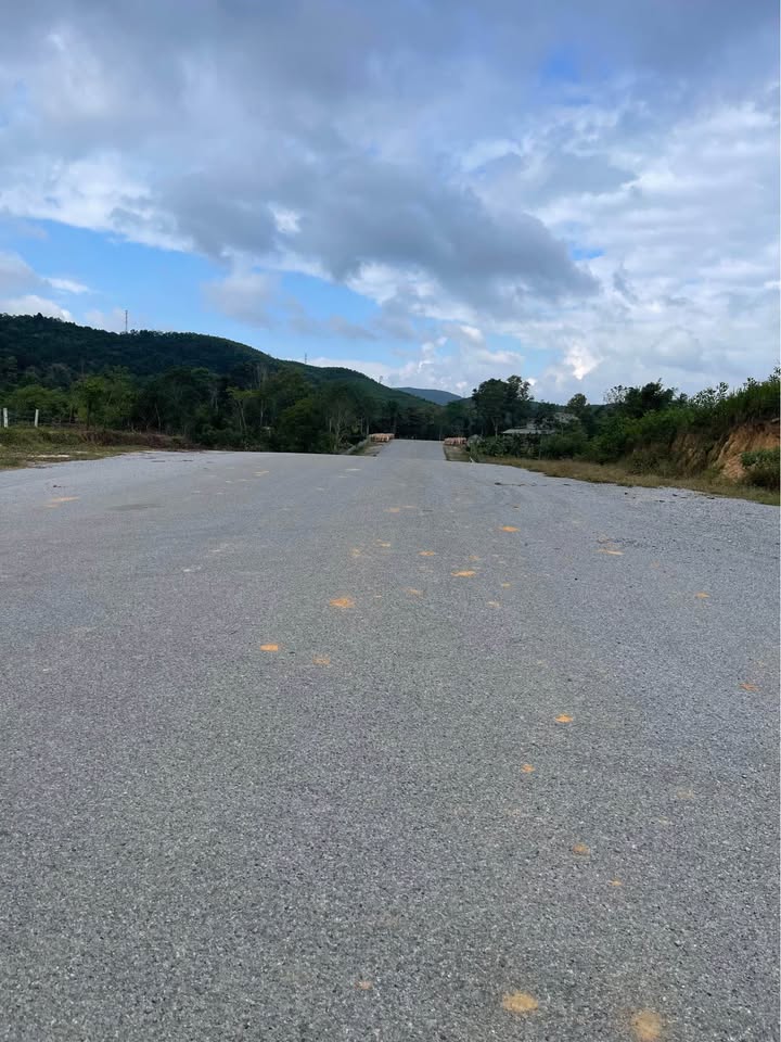 Đất nền Tuyên Hóa 350m² - Tiềm năng tăng giá cao trong 1-2 năm tới!