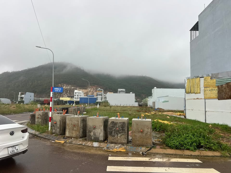 Bán gấp Lô góc Townhouse Khu Đô Thị Mới Long Vân 116m² giá 4.1 tỷ - Cơ hội đầu tư hấp dẫn!