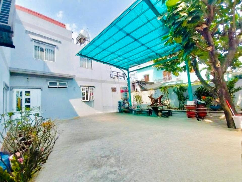 Nhà sân vườn Bình Trị Đông 130m² giá 8.1 tỷ - Pháp lý chuẩn, 2 mặt tiền hẻm xe tải!