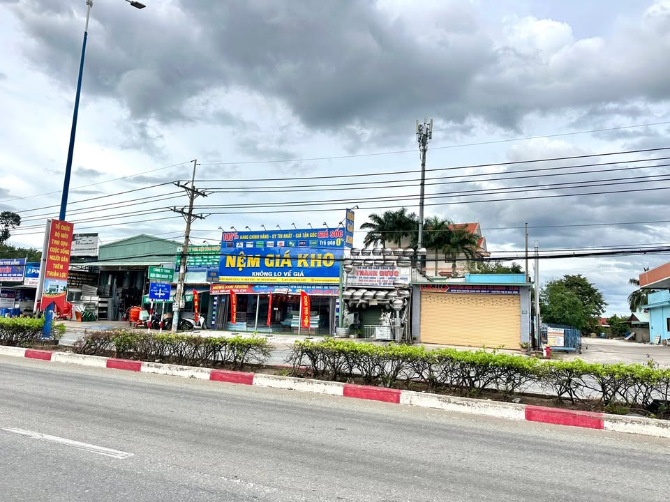 Đất nền mặt tiền Quốc lộ 13 Mỹ Phước 320m² - Kinh doanh đắc địa ngay cổng KCN!