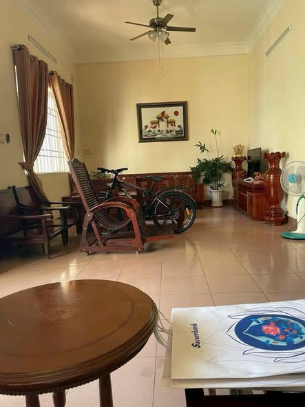 Nhà bán tại phường Quyết Thắng, Biên Hòa 200m² - Sổ hồng riêng, giá thương lượng!