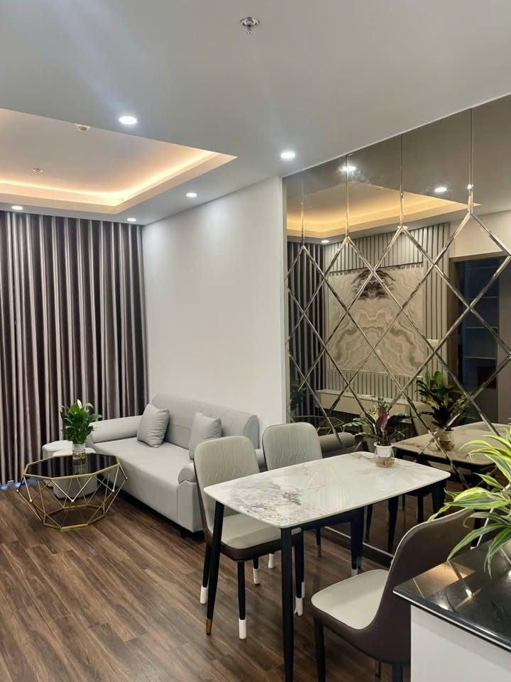 Căn hộ Hoàng Huy Commerce 67m² giá 2.7 tỷ - Full nội thất thiết kế đẹp!