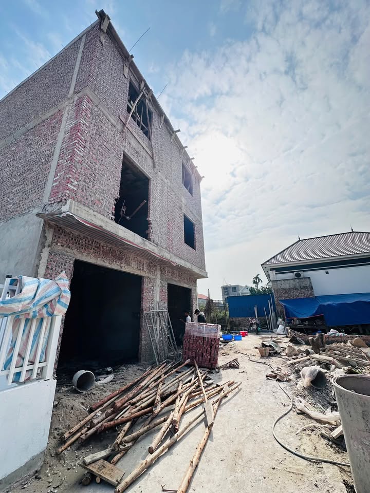 Nhà 3 tầng Tdp Tự Lập, P.An Dương, 42m² giá 1.95 tỷ - Chính chủ, sổ đỏ!