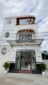 Nhà trệt 2 lầu góc 2 mặt tiền - Hoàng Quốc Việt, An Bình, Cần Thơ - Giá 4.95 tỷ, sẵn sàng vào ở!