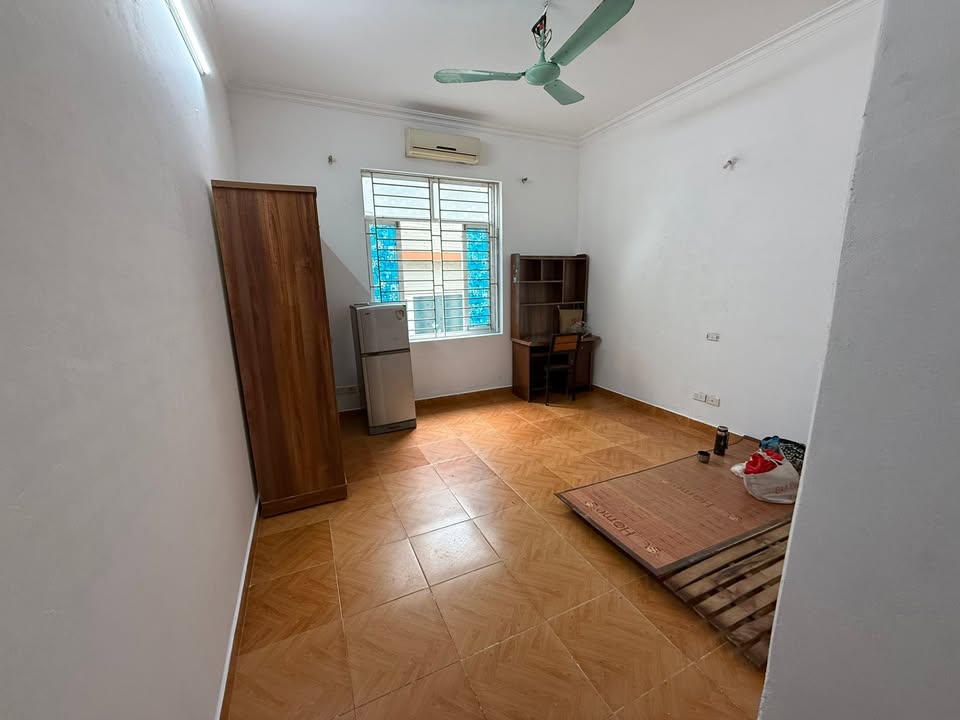 Phòng trọ Ngõ 118 Nguyễn Khánh Toàn, Cầu Giấy - Giá chỉ 3.6 triệu/tháng, đầy đủ tiện nghi!