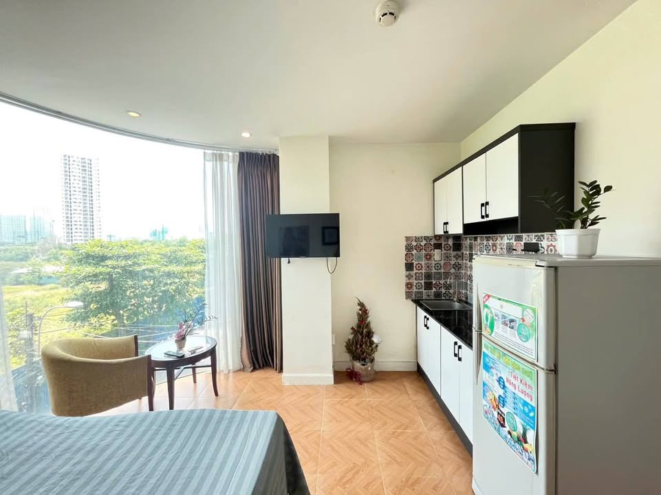 Studio cho thuê Quận 7 gần Cresent Mall - Full nội thất, an ninh 24/24!