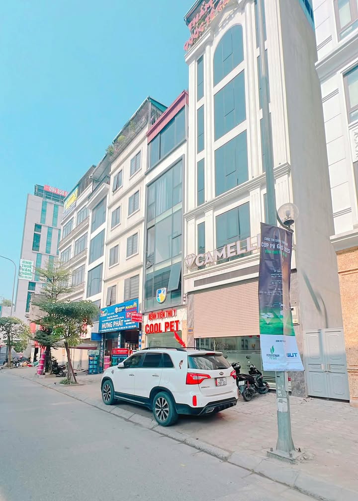 Mặt phố Trường Chinh 59m² giá thỏa thuận - Kinh doanh sầm uất, nội thất cao cấp!