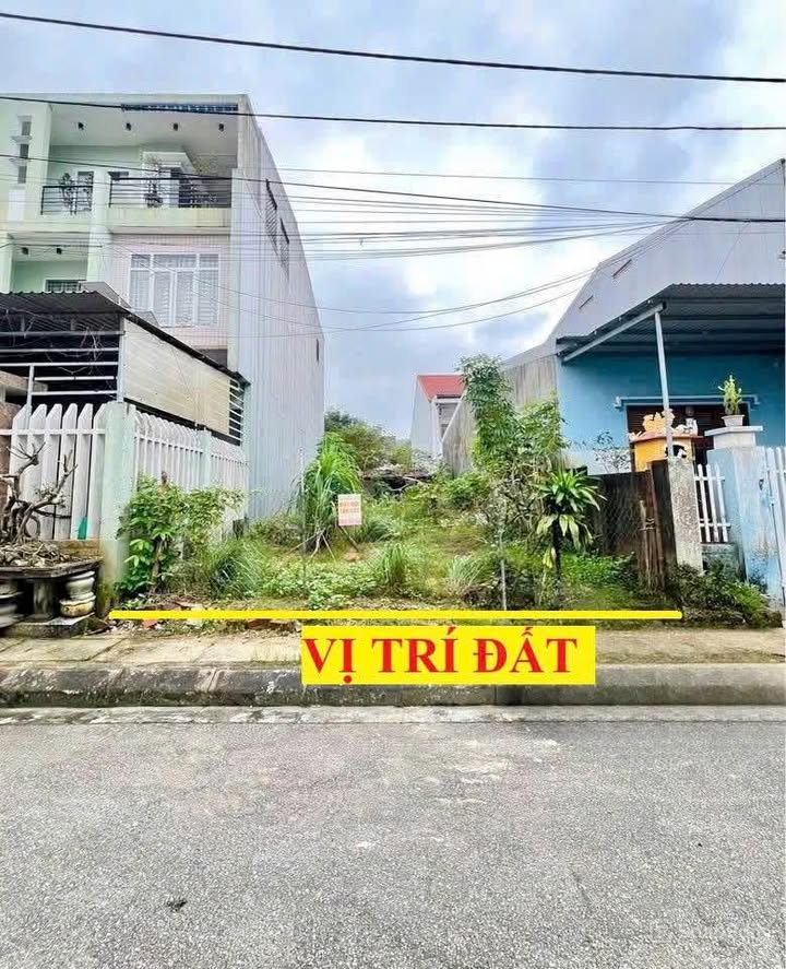 Đất nền Xóm Hành, Huế 140m² giá 2.8 tỷ - Sổ hồng chính chủ, vị trí thuận lợi!