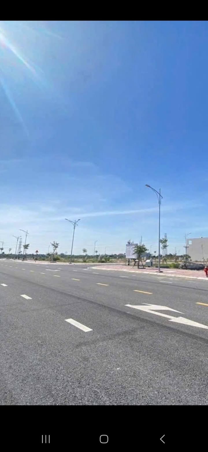 Lô đất 103 mặt đường Nguyễn Lương Bằng 75m² giá chỉ 3.35 tỷ - Cơ hội đầu tư tuyệt vời!