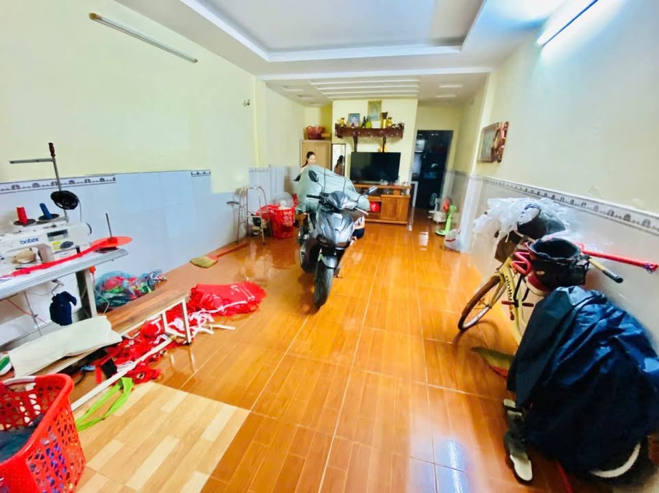 Nhà phố An Phú Đông, Quận 12, 40m² giá 2.9 tỷ - Sổ hồng riêng, gần Gò Vấp!