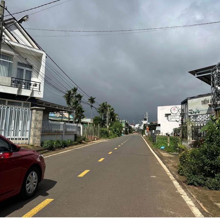 Đất nền mặt tiền An Dương Vương, Đức Trọng 285m² giá 3,1 tỷ - Cơ hội đầu tư hiếm có!