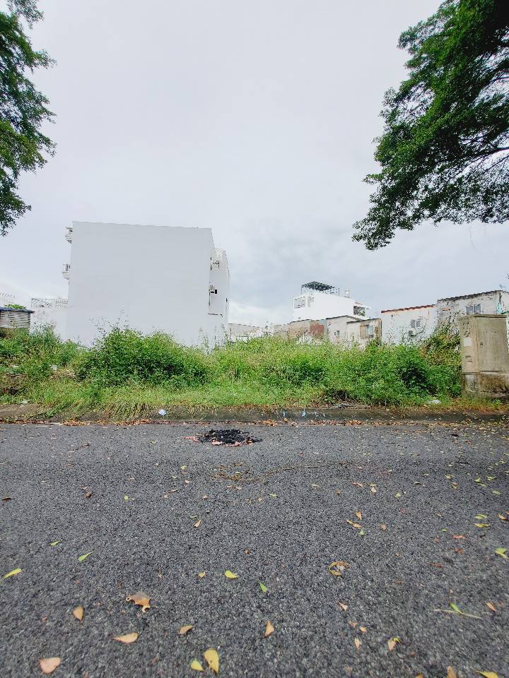 Đất nền KDC Lê Văn Lương gần Phú Mỹ Hưng 81m² giá nhỉnh 5 tỷ - Cơ hội đầu tư hấp dẫn!