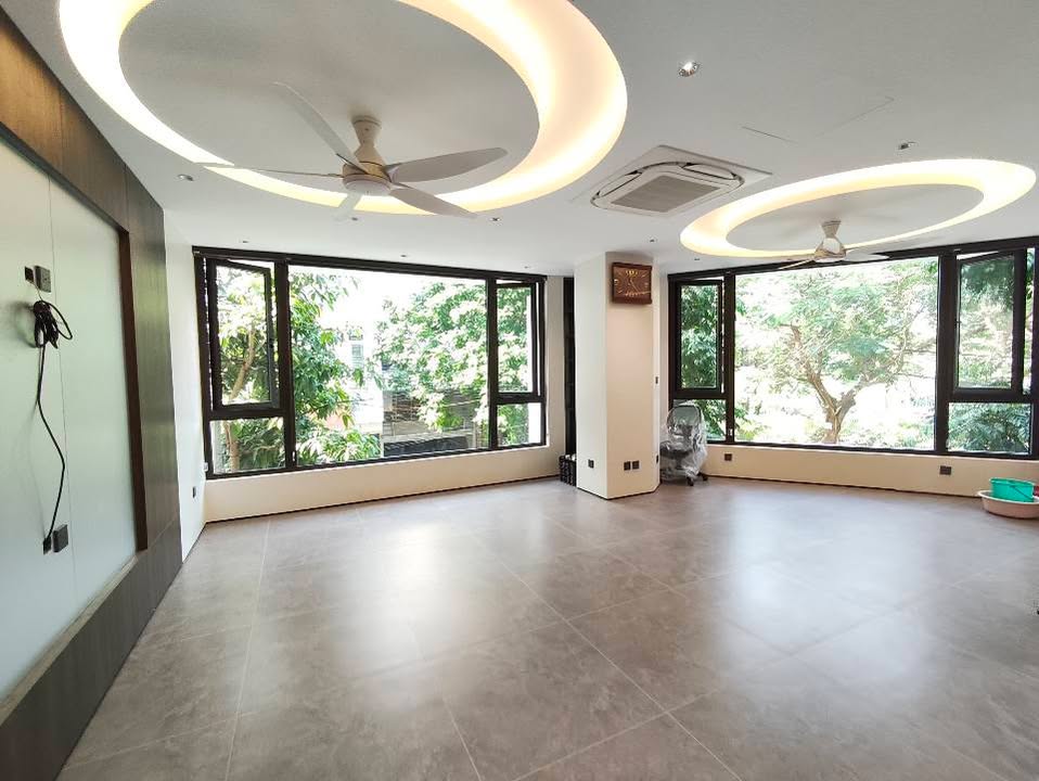 Mặt bằng cho thuê Đa Sỹ, Hà Đông 100m² giá chỉ 9 triệu - Lô góc hai mặt thoáng!