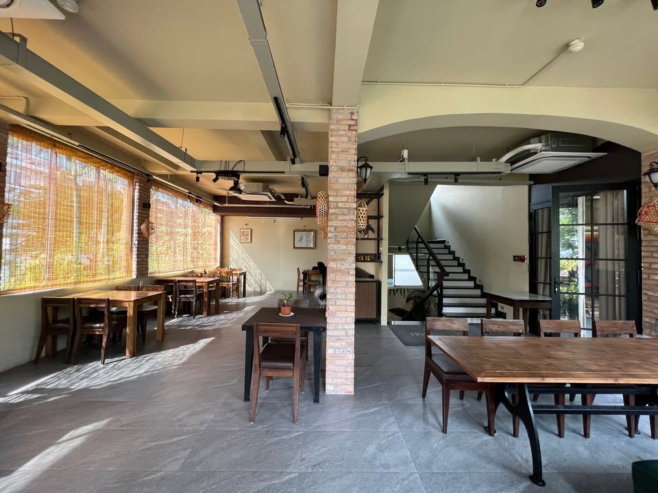 Nhà cho thuê tại Tân Phong, Quận 7 - Diện tích 100m², giá 25 triệu/tháng - Không gian lý tưởng cho văn phòng hoặc spa!